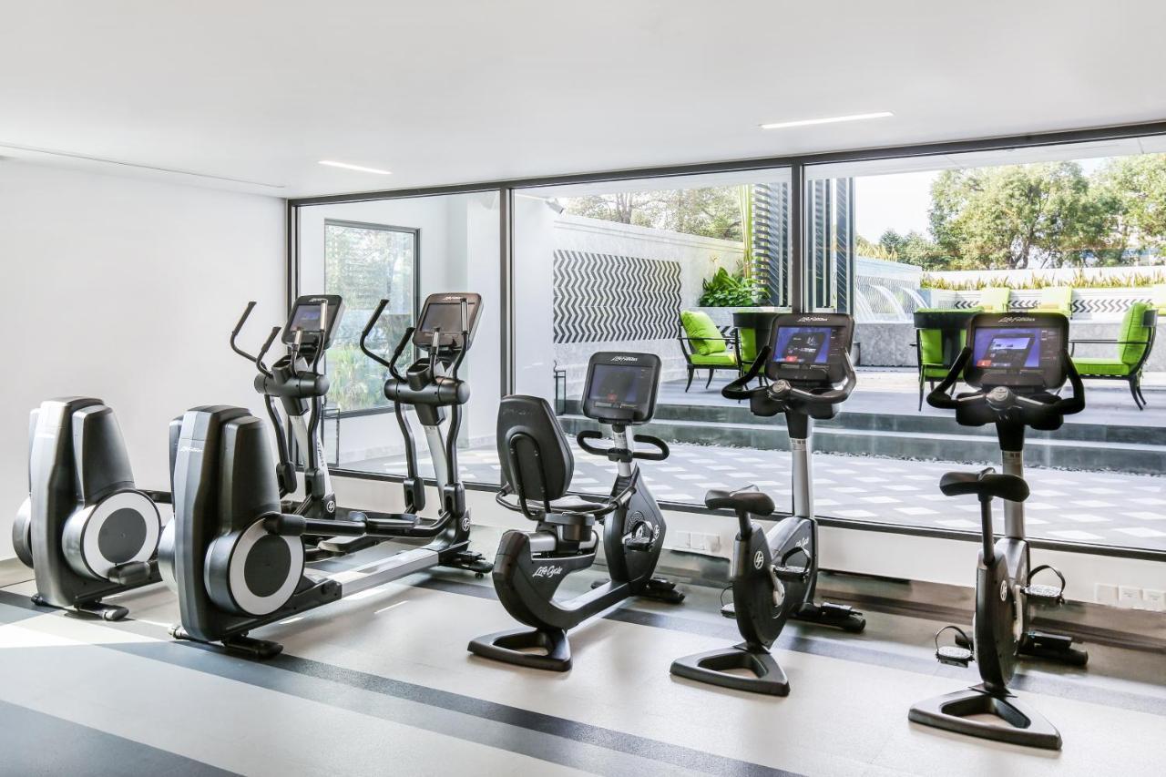 Mai House Saigon Hotel Ho Chi Minh Zewnętrze zdjęcie The gym at the hotel