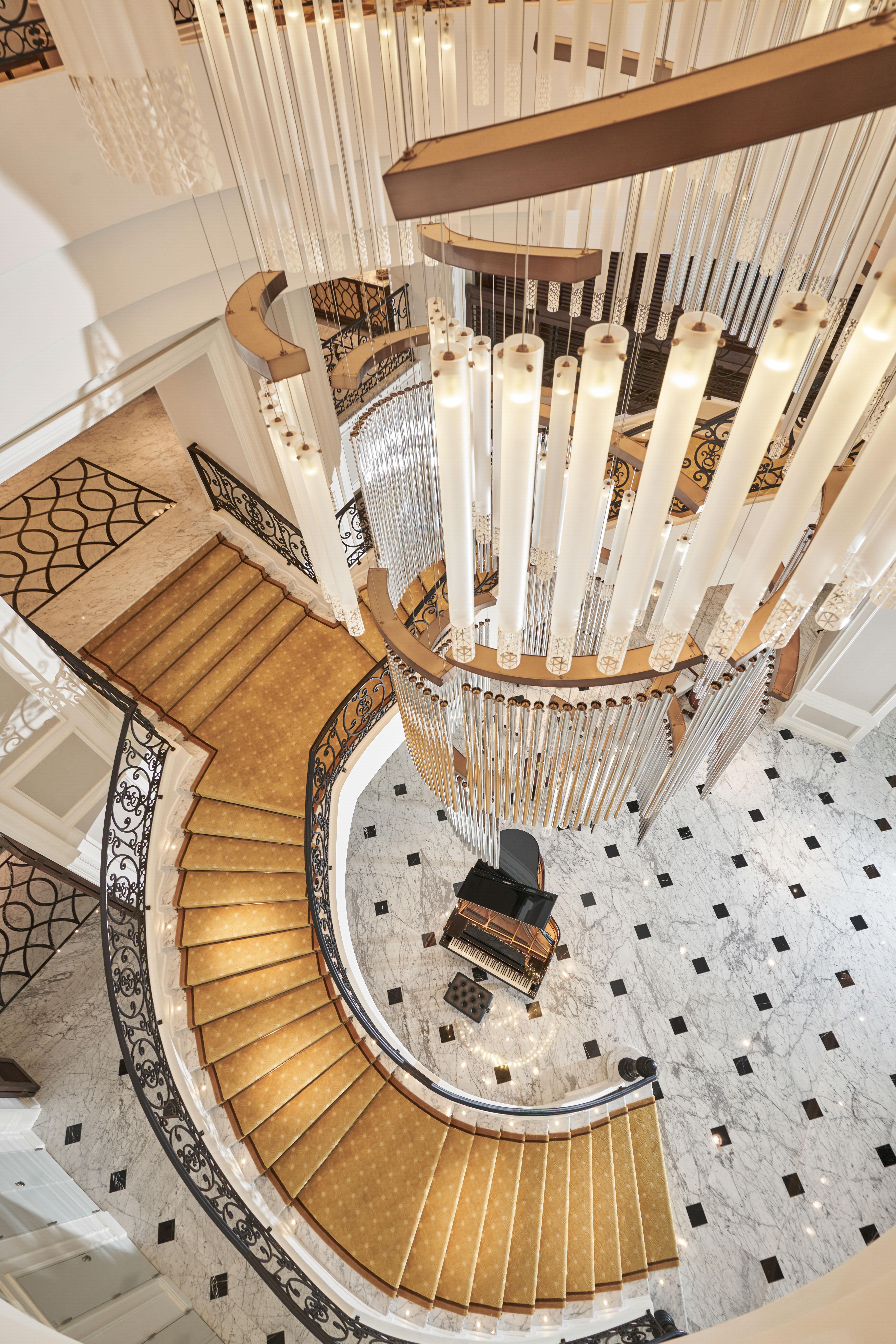 Mai House Saigon Hotel Ho Chi Minh Zewnętrze zdjęcie The staircase